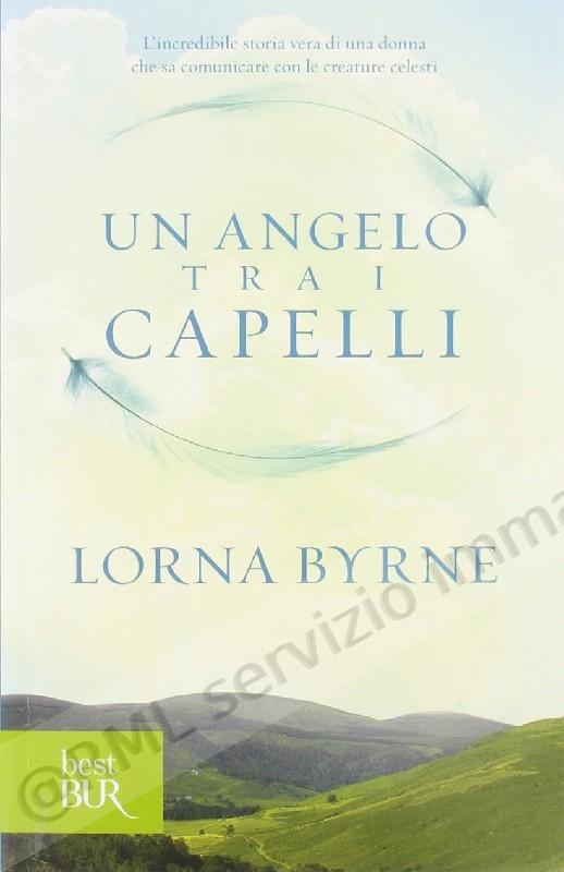 ANGELO TRA I CAPELLI