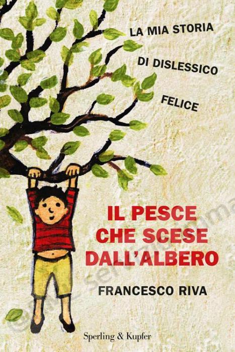 PESCE CHE SCESE DALL'ALBERO
